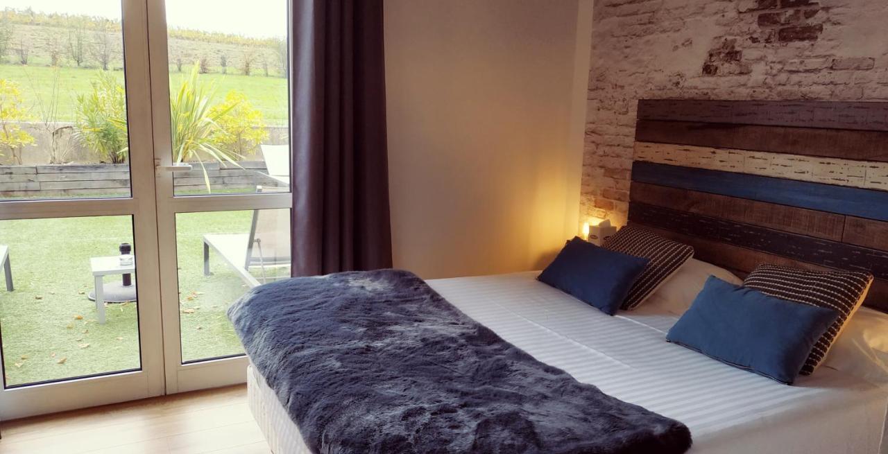 Pey La Tour - Logis Hotels & Restaurant Salleboeuf Εξωτερικό φωτογραφία